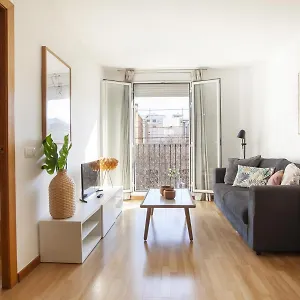 41par254-luminous-apartment-in-sant-antoni.topbarcelonahotels.com/
